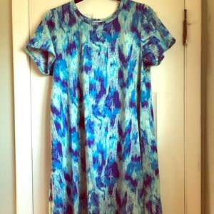Small LuLaRoe Carly